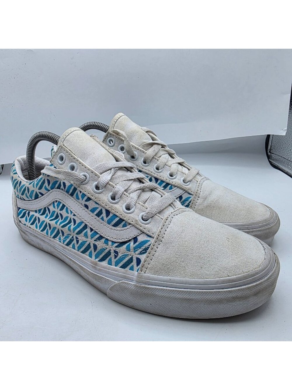 Vans Old Skool White Blue Sneakers Womens Size 10 Casual Patterned Shoes